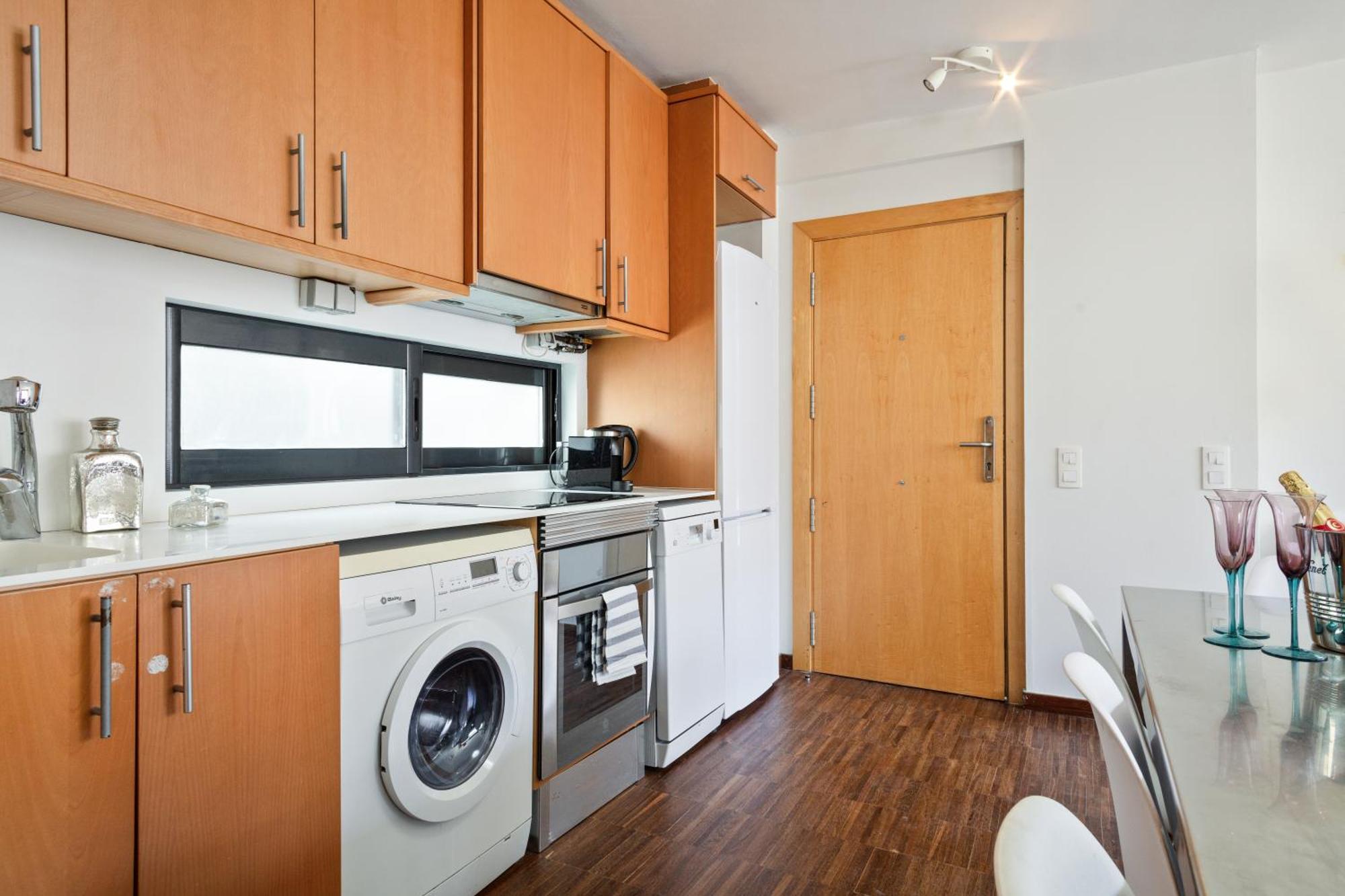 Apartment Barcelona Rentals - Sarria Apartments Near Center Номер фото