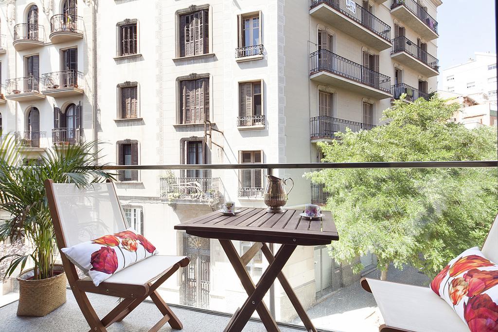 Apartment Barcelona Rentals - Sarria Apartments Near Center Экстерьер фото
