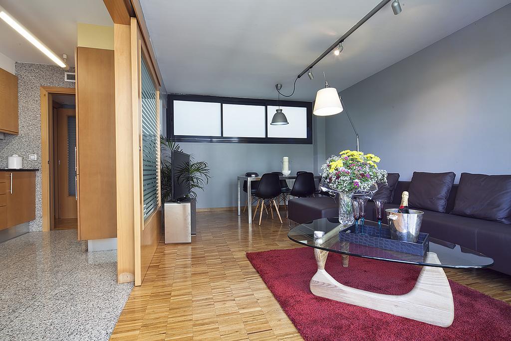 Apartment Barcelona Rentals - Sarria Apartments Near Center Экстерьер фото